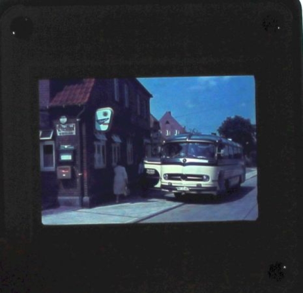 Automobile Commercial Vehicles Color-Riversalfilm 1955-68 at Perutz-Box 27 Colorfilms (9276)